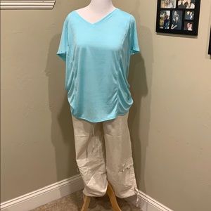 NWT Livi active T-Shirt teal